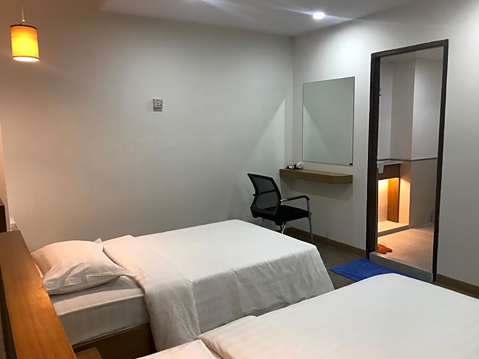 Royal White Elephant Hotel