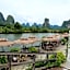Yangshuo Hidden Dragon Villa Hotel