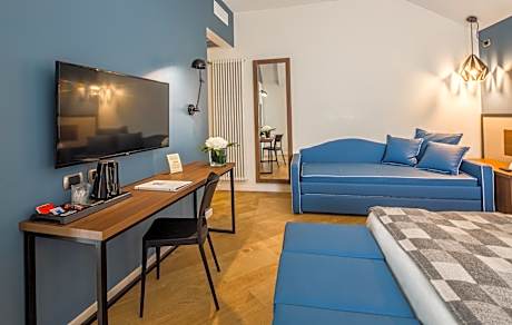 Family Room - Non-Smoking