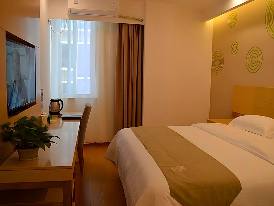 GreenTree Inn Huaian Xuyi Royal Garden Express Hotel