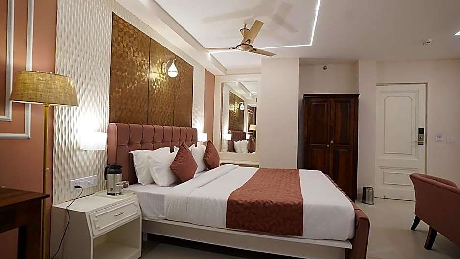 Suncity International – Jodhpur, FL