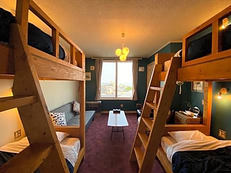 Quadruple Room with Bathroom