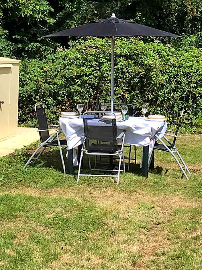 "Trinity" at Whitecliff Bay Isle of Wight- Yarborough View 4