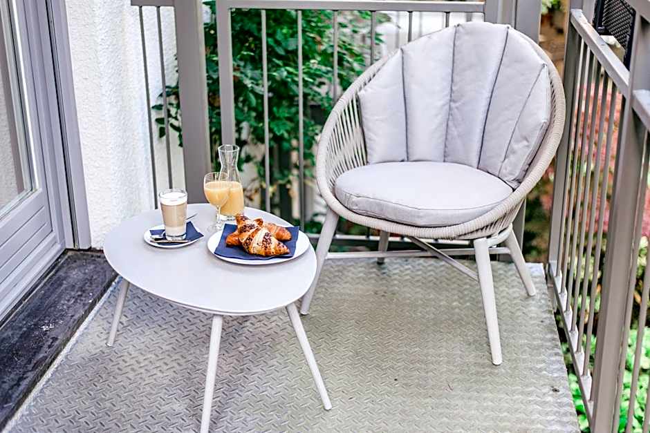 MAXIMILIAN MUNICH Apartments & Hotel