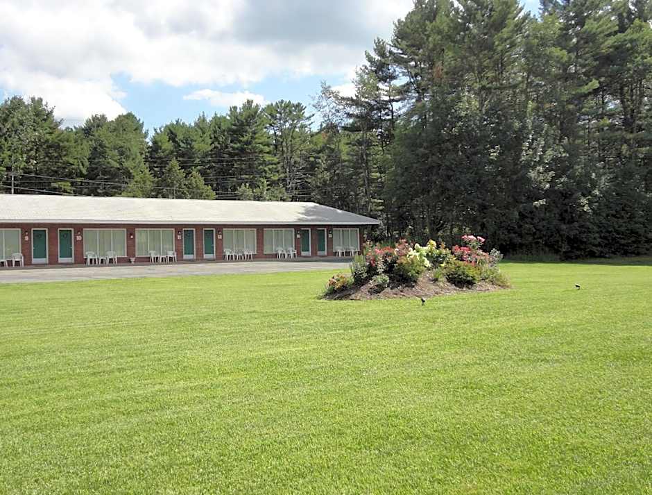Sara Glen Motel - Saratoga Springs-Glens Falls