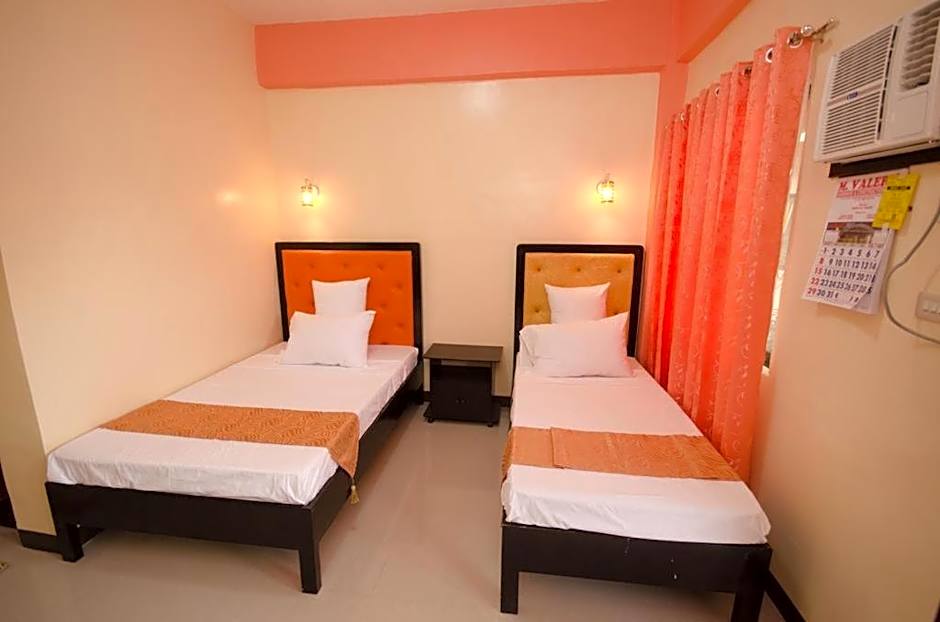 Photo 1 of 2 of Deluxe 2 Beds