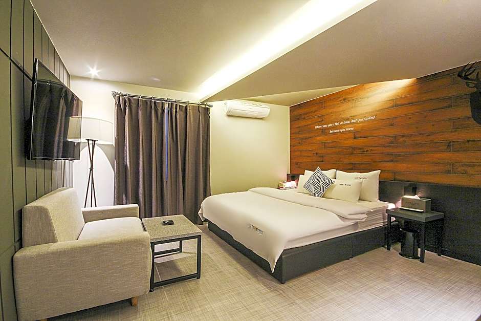 Hotel Idea Gupo