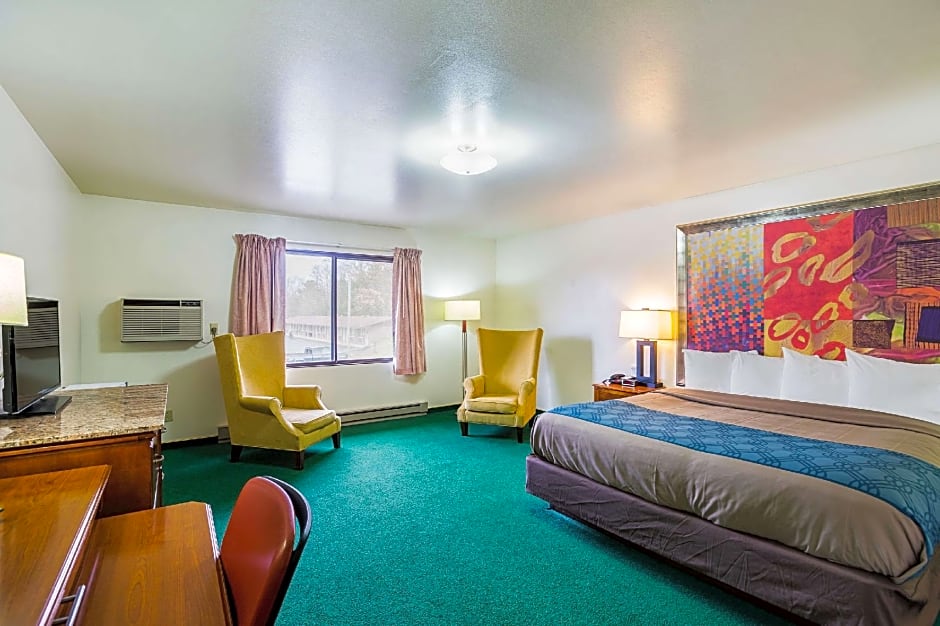 Econo Lodge Waupaca