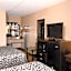 Days Inn by Wyndham Pittsburgh-Harmarville
