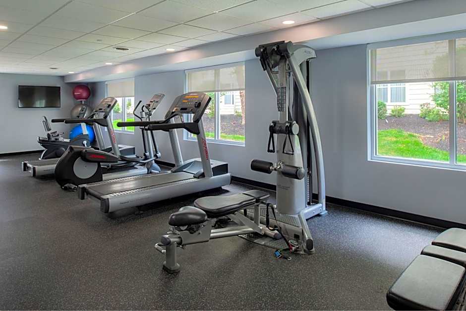 Fairfield Inn & Suites by Marriott Dayton Troy