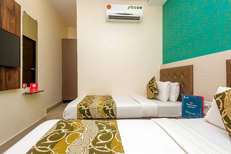 Super Hotel O Golden Nest Near Chhatrapati Shivaji International Airport