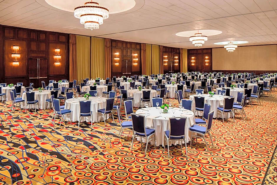 Courtland Grand Hotel, Trademark Collection by Wyndham