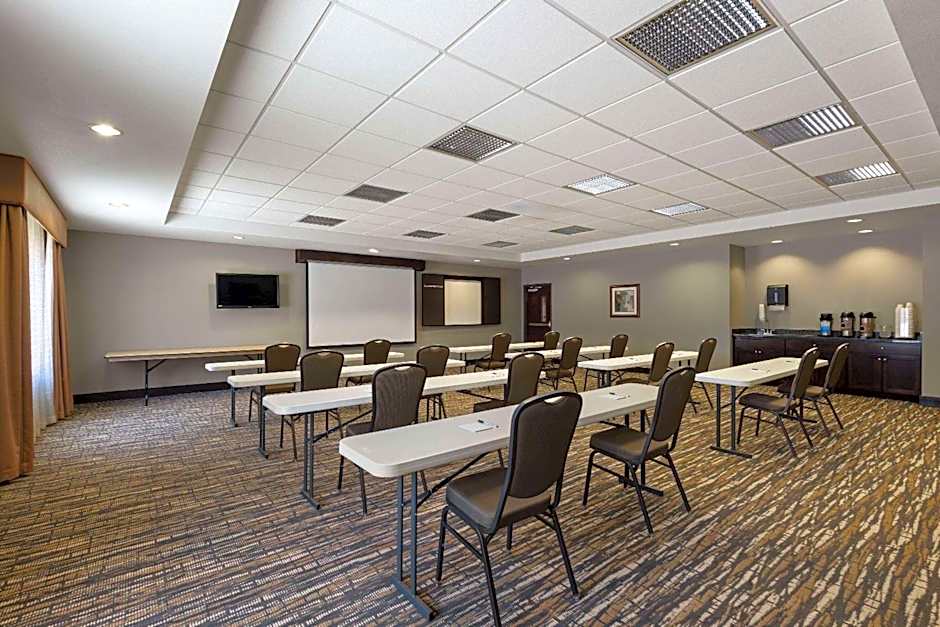 La Quinta Inn & Suites by Wyndham Sioux Falls