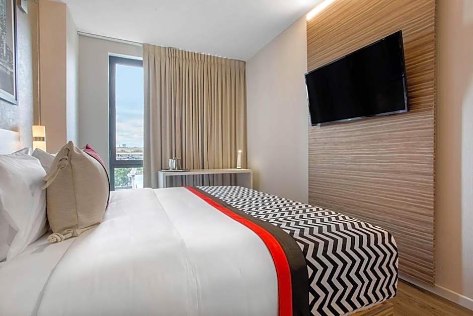 Insignia Hotel Brooklyn, an Ascend Collection Hotel