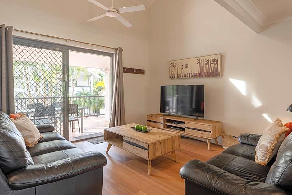 Outrigger Bay Apartments