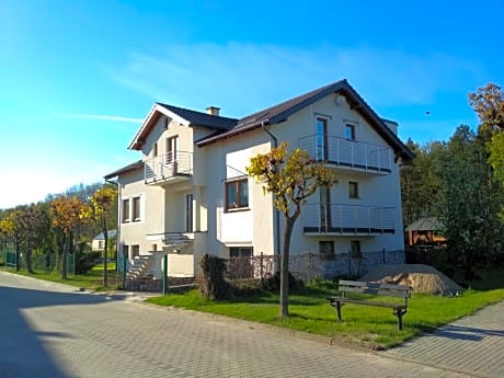 Pokoje goscinne "U Adaska"