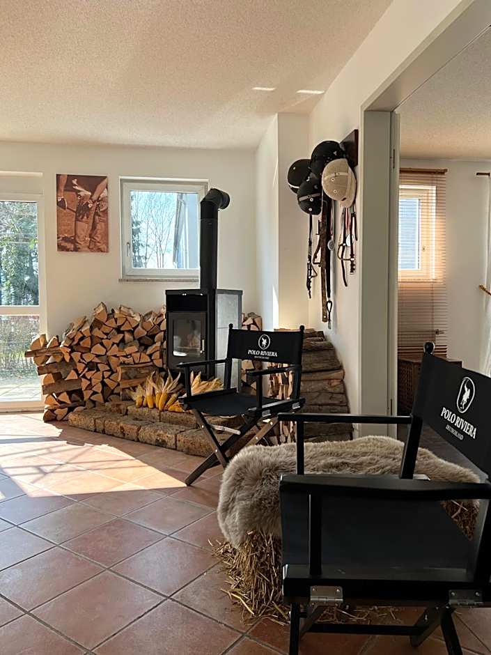 Runas Air Muc Park Sleep & Fly