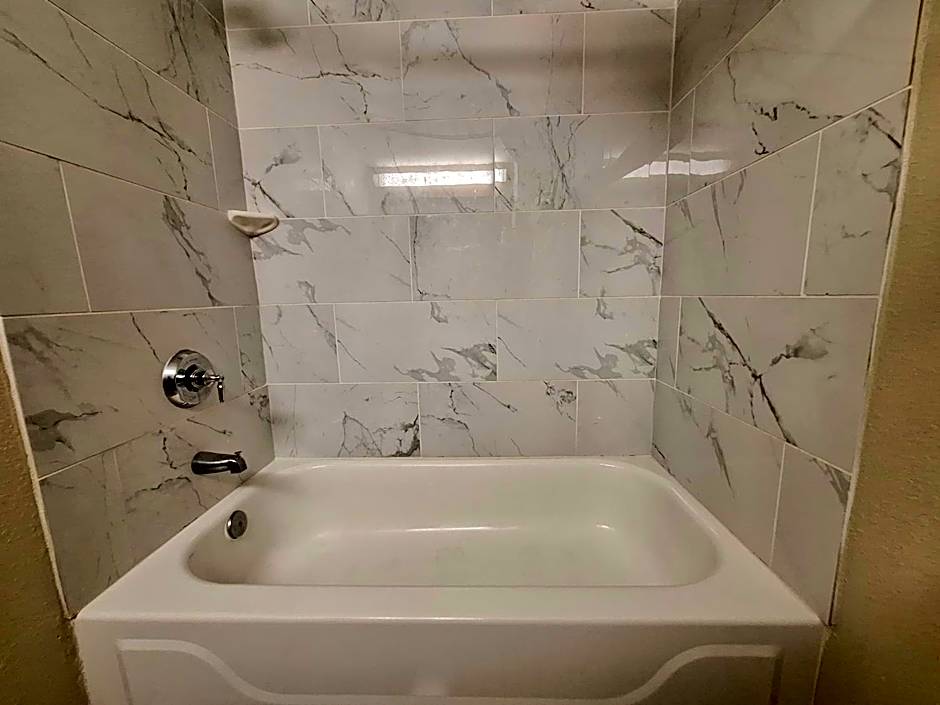 Trident Inn & Suites New Orleans