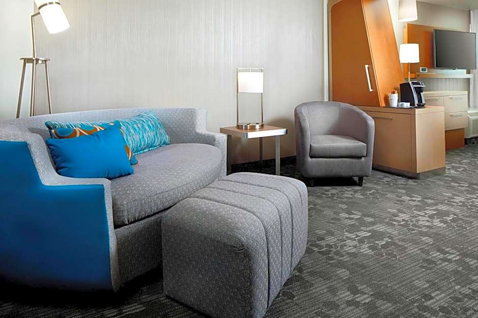 Courtyard by Marriott Houston Intercontinental Airport