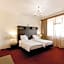 14 Floor Hotel