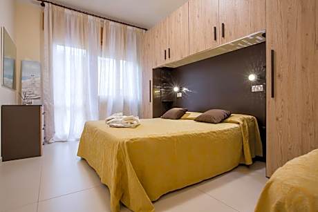 Two-Bedroom Suite with Side Sea View