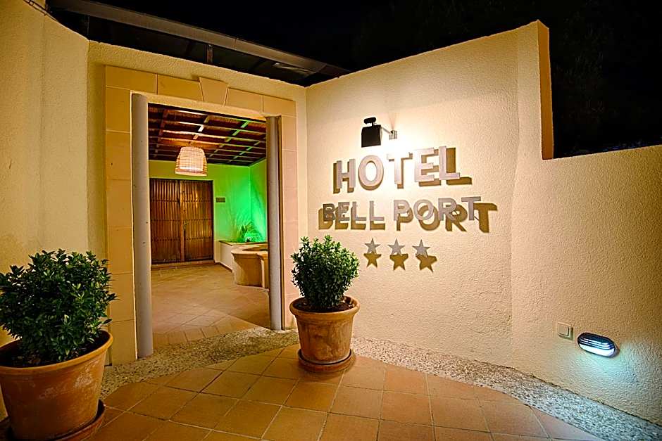 Bell Port Hotel