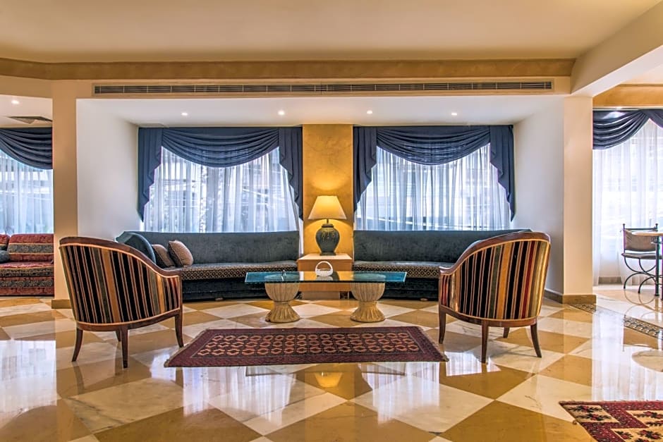 Bella Riva Hotel