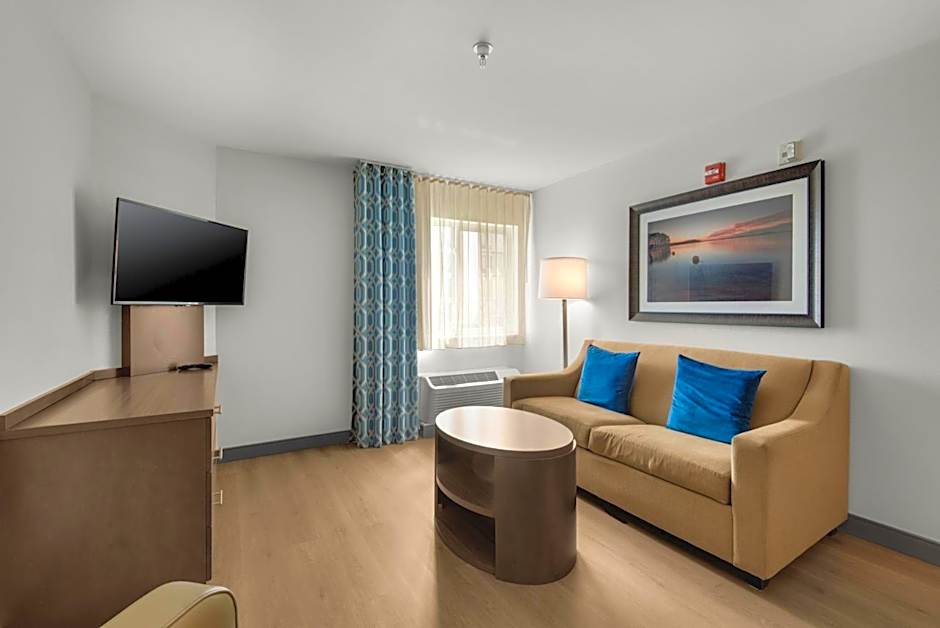 Candlewood Suites Pensacola - University Area By IHG