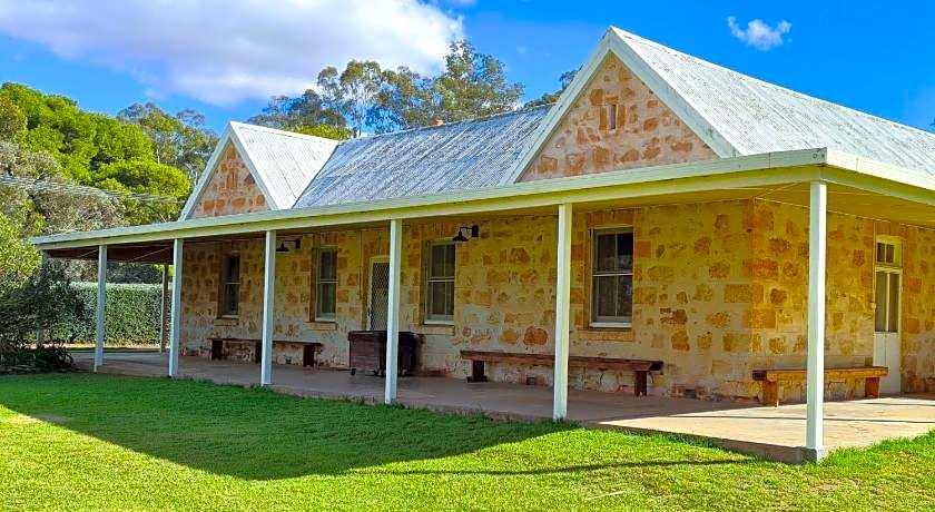 Bungaree Station Bed And Breakfast