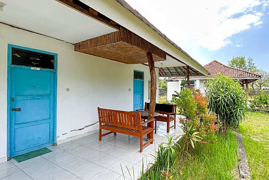 Hepi Bungalow Lovina Mitra RedDoorz