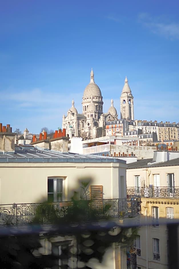 Hotel Le Montmartre Saint Pierre