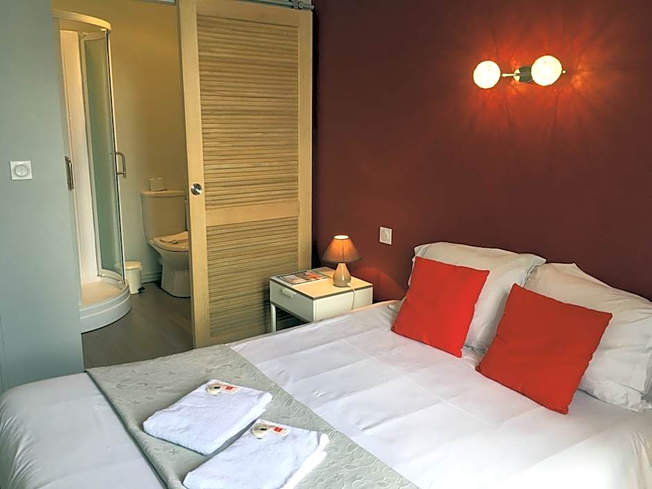 Cafe Hotel du Theatre