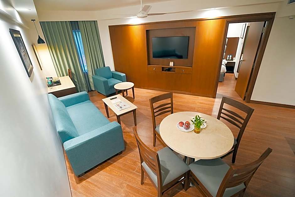 Ramee Guestline Hotel