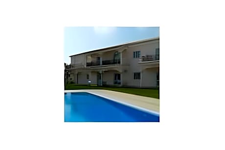 Atalaia Sol Aparthotel - tennis & heated pool in winter