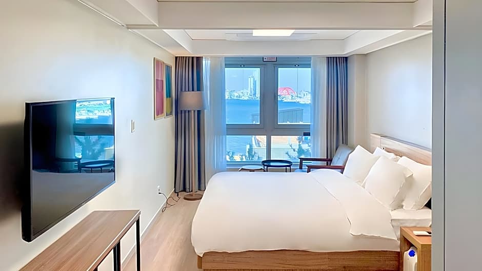 Chungchoho Best Hotel