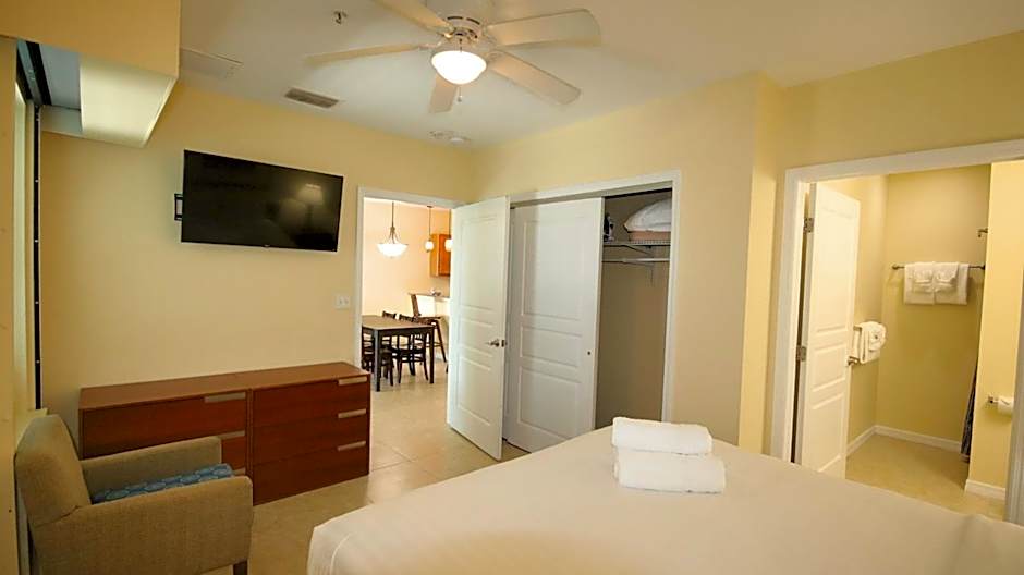 John's Pass Hotel - Fully Remote Check In