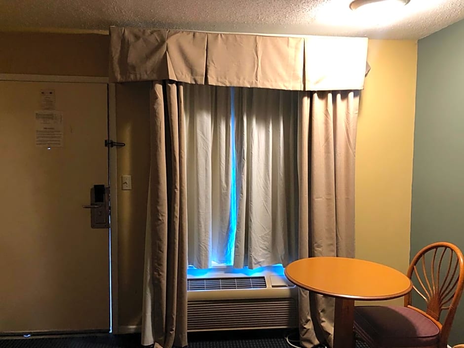 Americas Best Inn - Savannah I-95