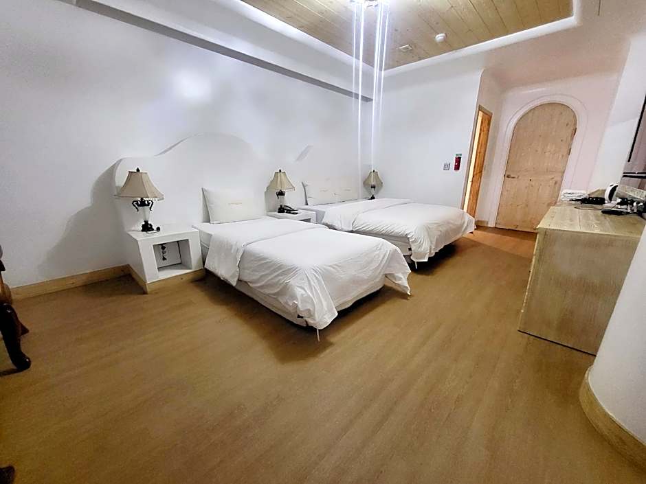 Hotel Newvera