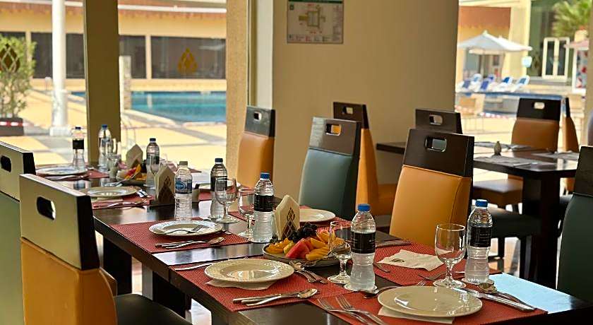 Western Hotel - Ghayathi