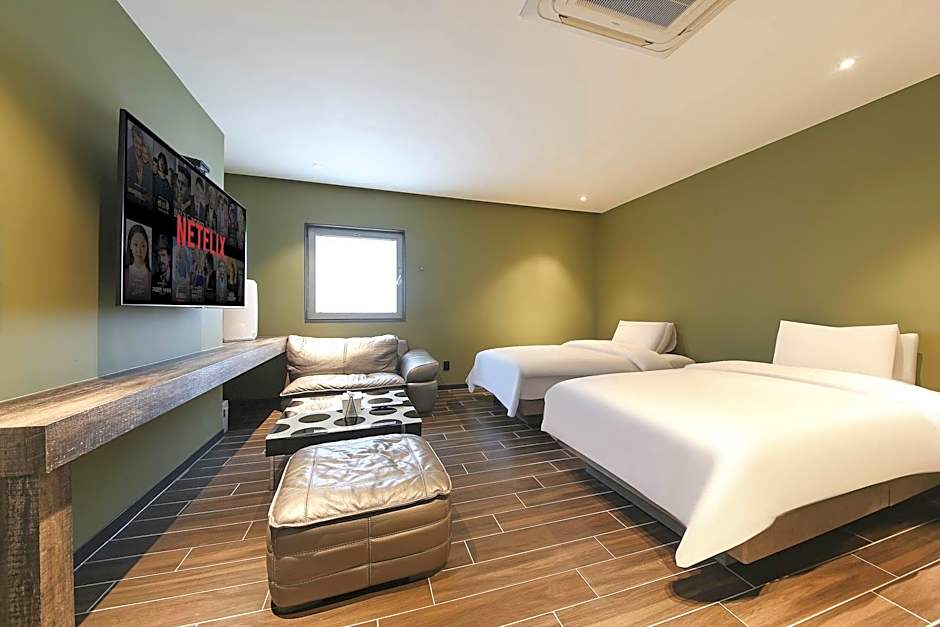 Jeonju Jazz around Hotel