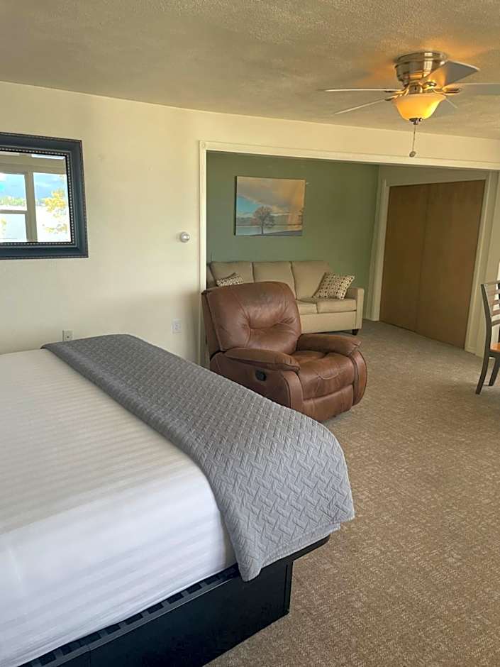 Americas Best Value Inn Polson