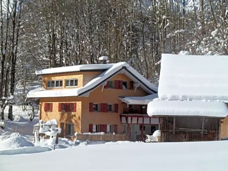 Bauernhof Mangeng