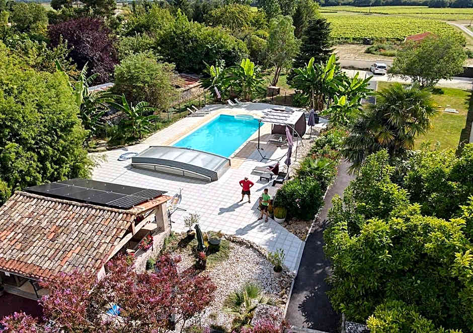 Jardin d'arcy - chambres d'hôtes avec piscine et SPA