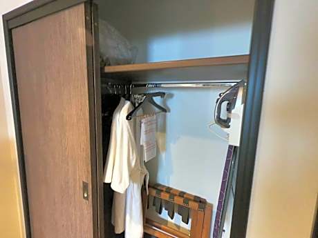 Double Room, 2 Queen Beds