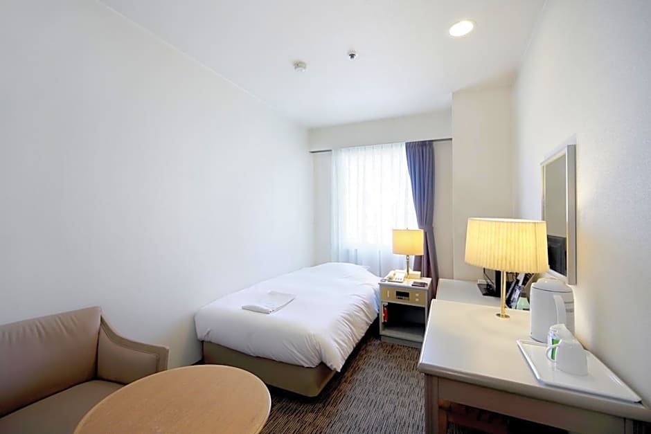 Asahikawa Toyo Hotel