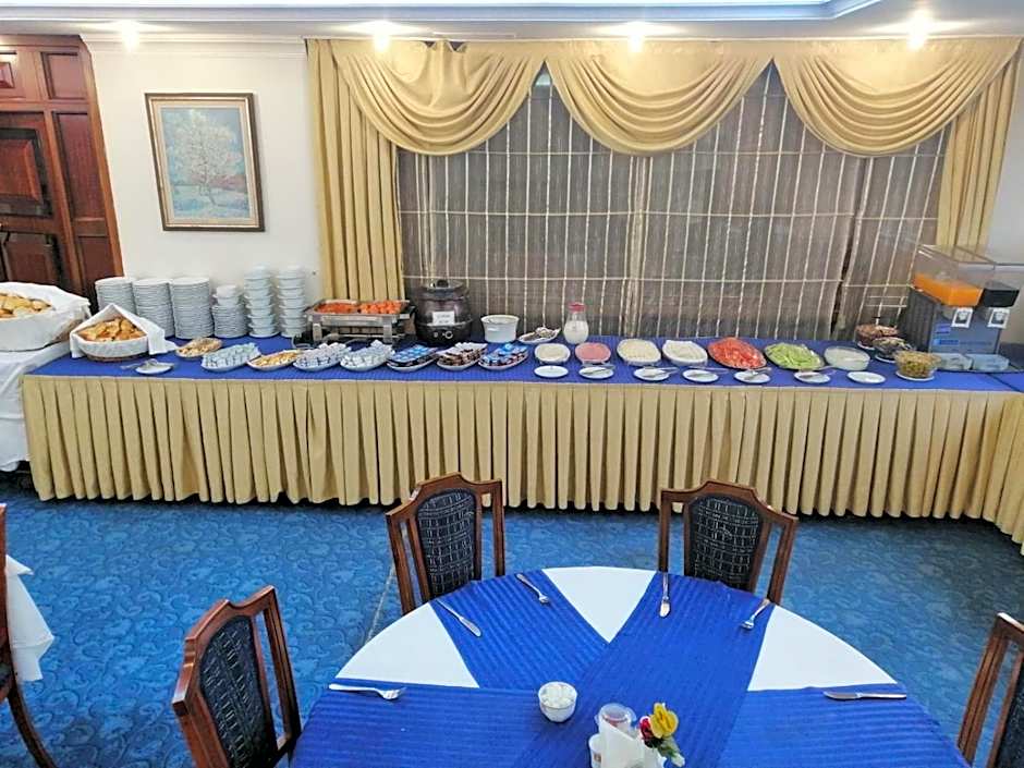 Akyuz Hotel