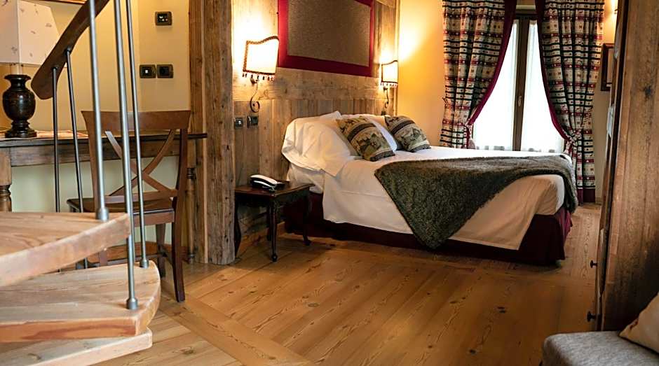 Laghetto Alpine Hotel & Restaurant