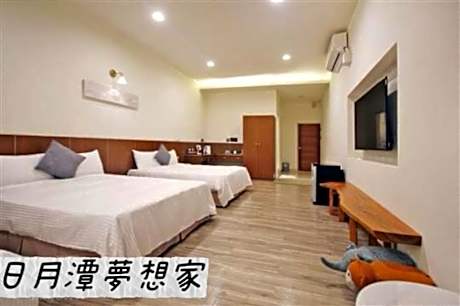 Family Room with Private Bathroom