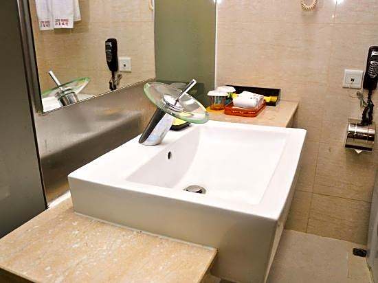 Shamian Hotel