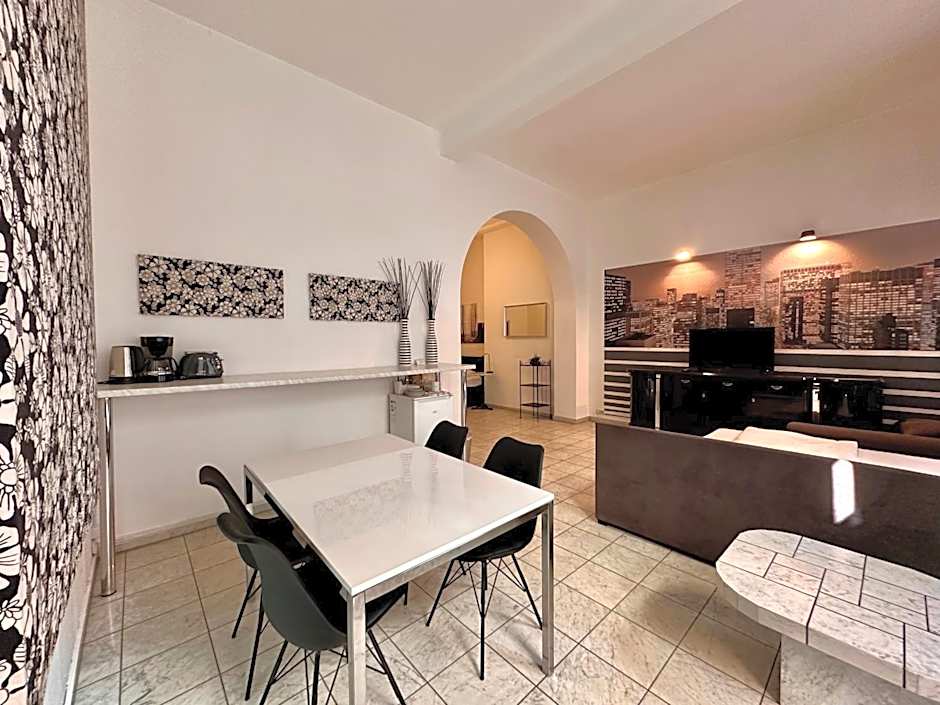 Hayk Altstadthotel & Appartements